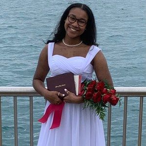 Meet your Posher, Felicia